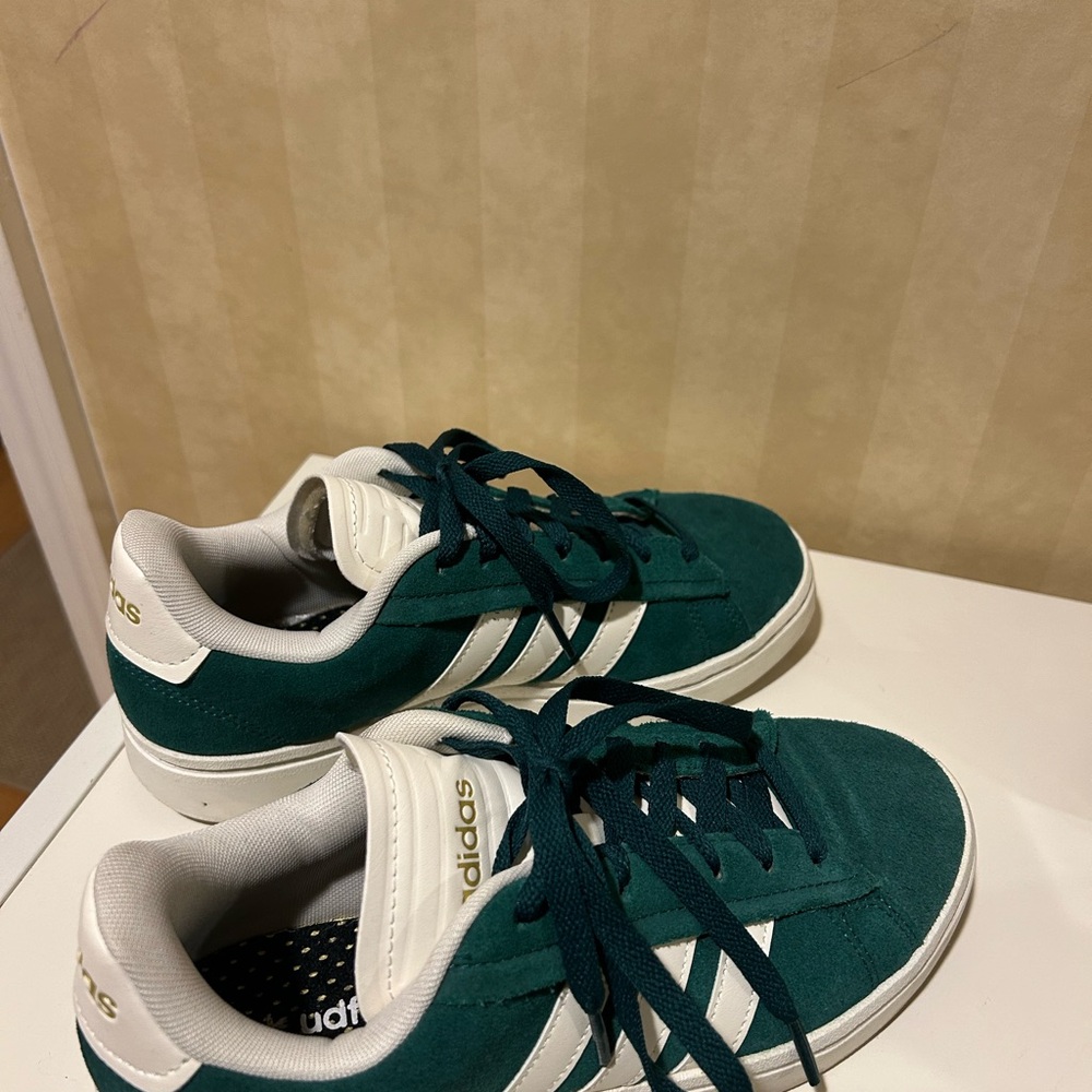 Adidas Forest Green and White Classic Sneakers